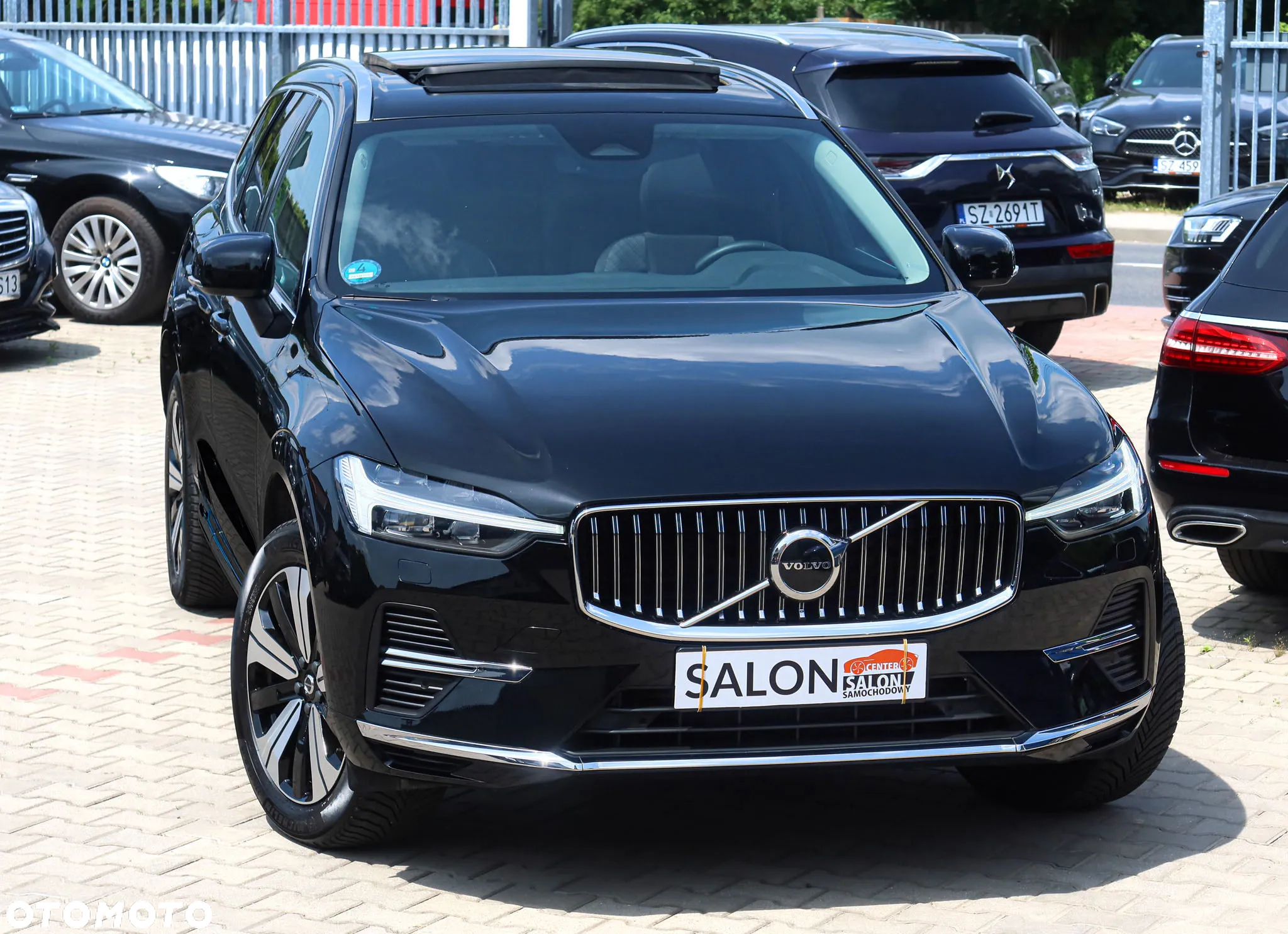 Volvo XC 60 T6 Plug-In Hybrid AWD Inscription - 40