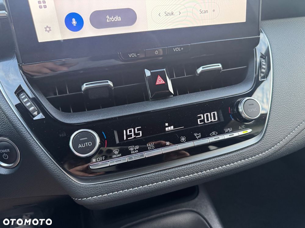 Toyota Corolla 1.8 Hybrid Comfort - 13