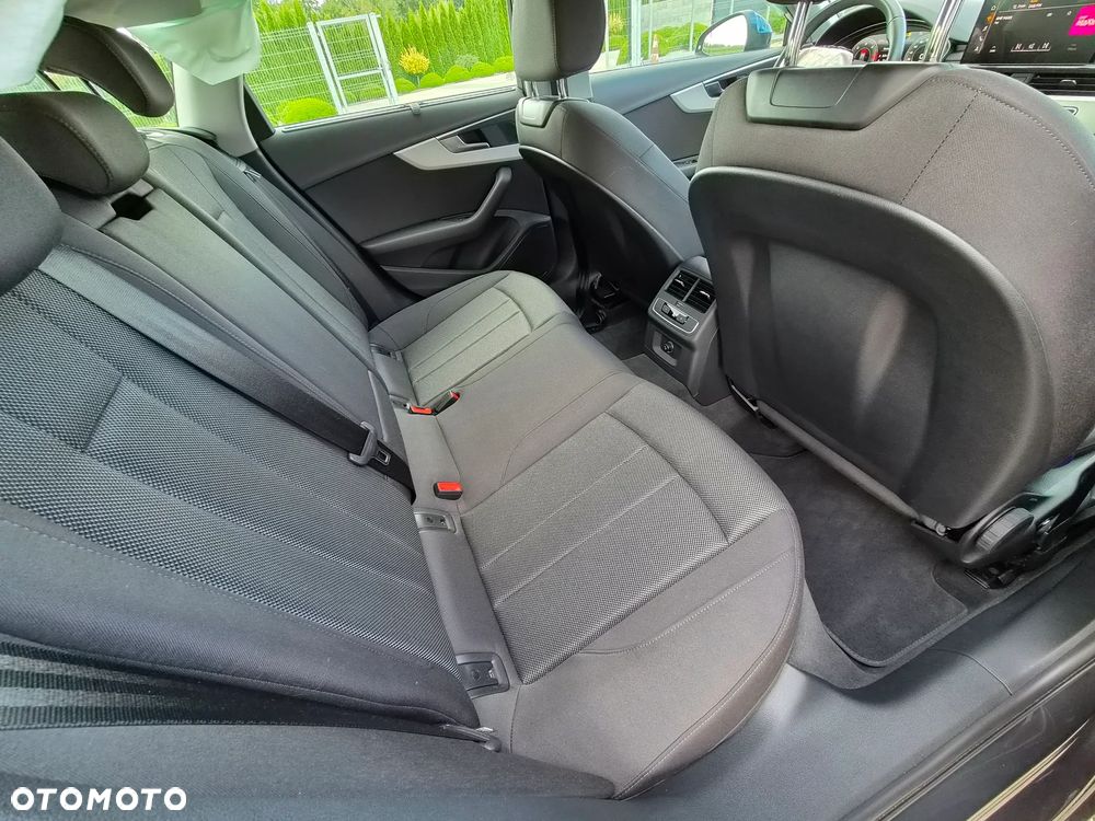 Audi A4 Avant 35 TDI S tronic - 8