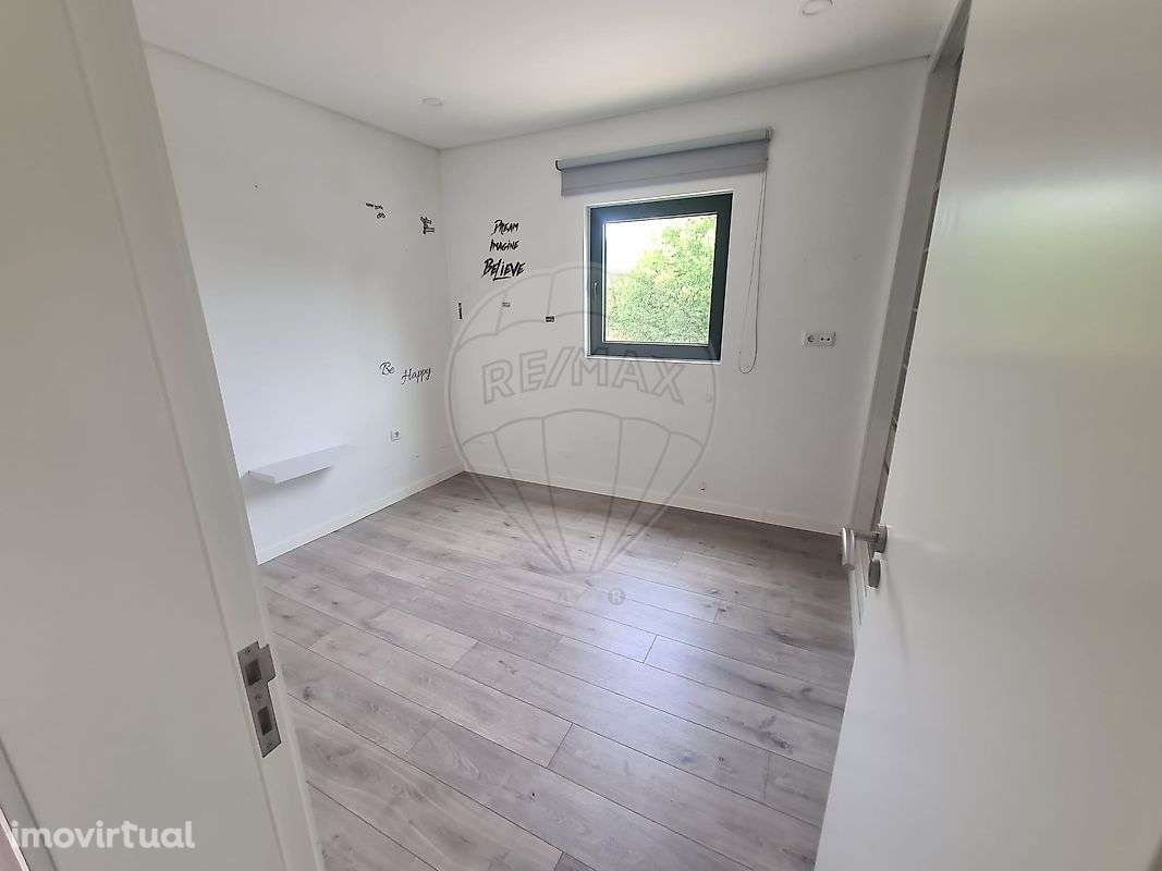 Moradia T3 para venda - Grande imagem: 5/9