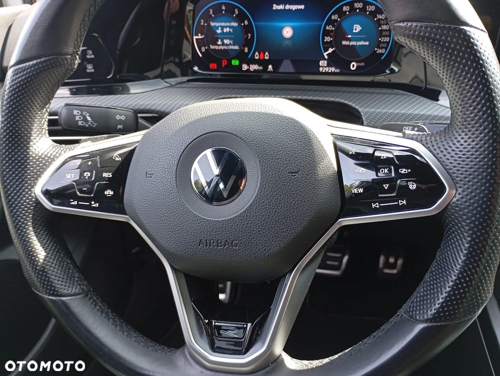 Volkswagen Golf 1.5 eTSI OPF DSG R-Line - 17