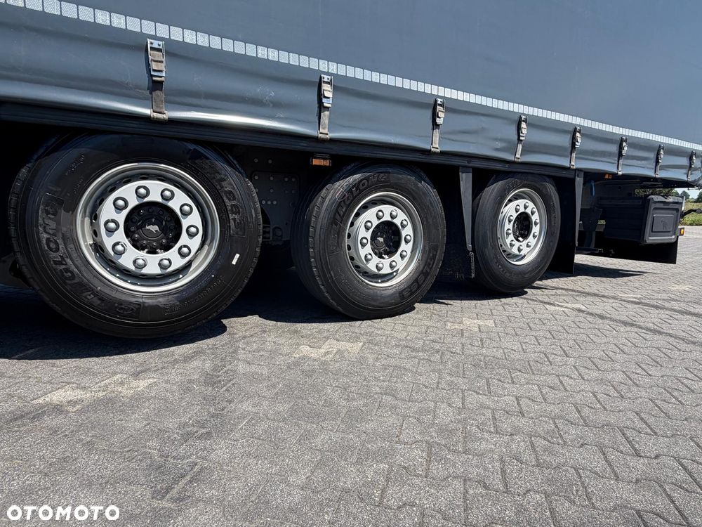 Schmitz Cargobull SCB S3T - 11