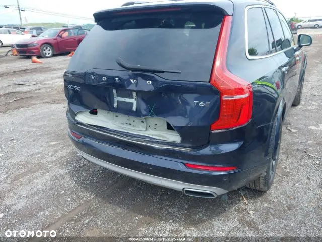 Volvo XC 90 - 5