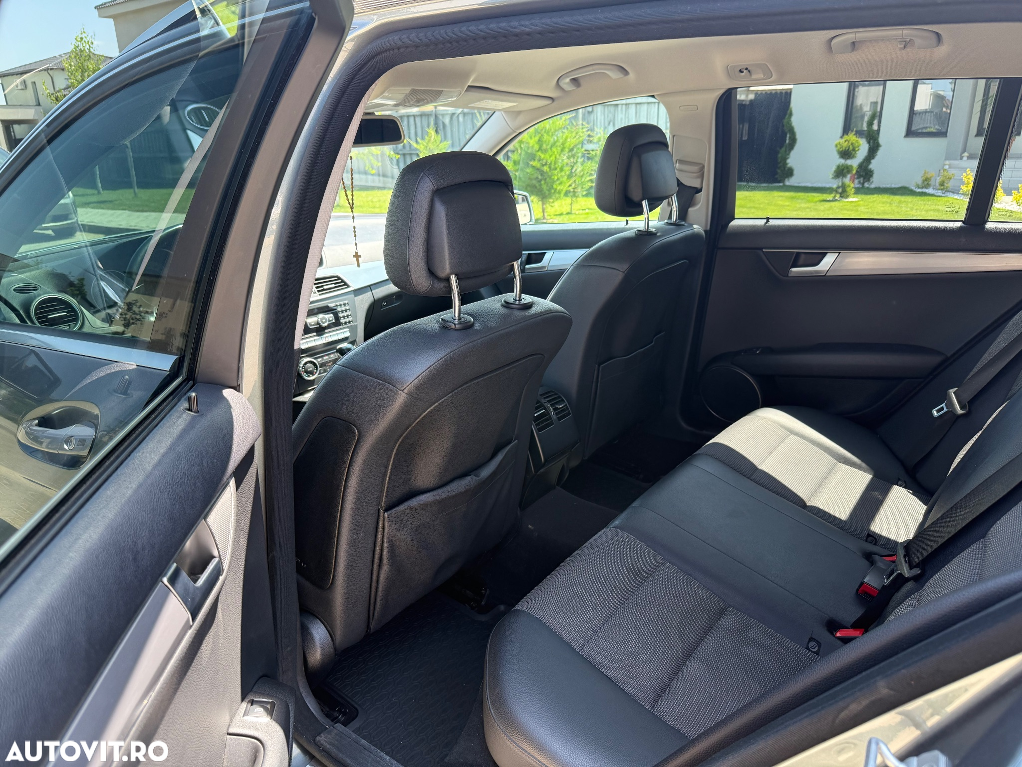 Mercedes-Benz C 220 (BlueTEC) d T 7G-TRONIC Avantgarde - 8