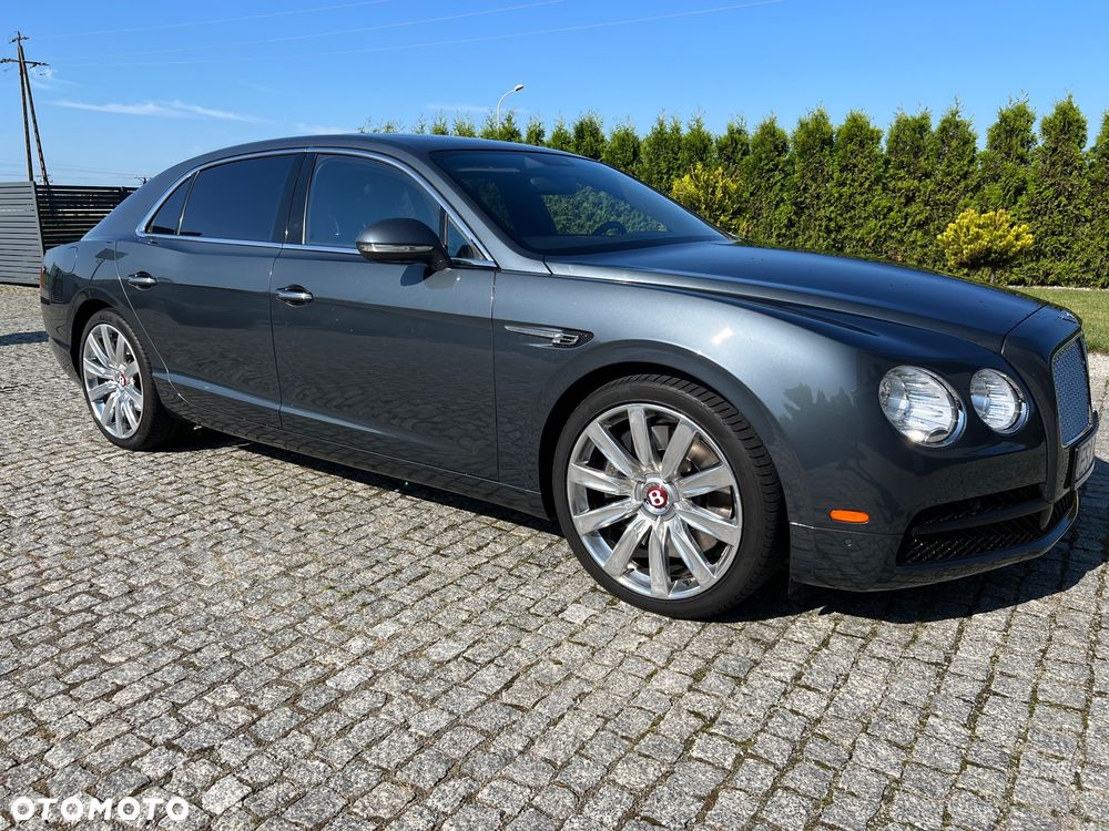 Bentley Flying Spur V8 - 2