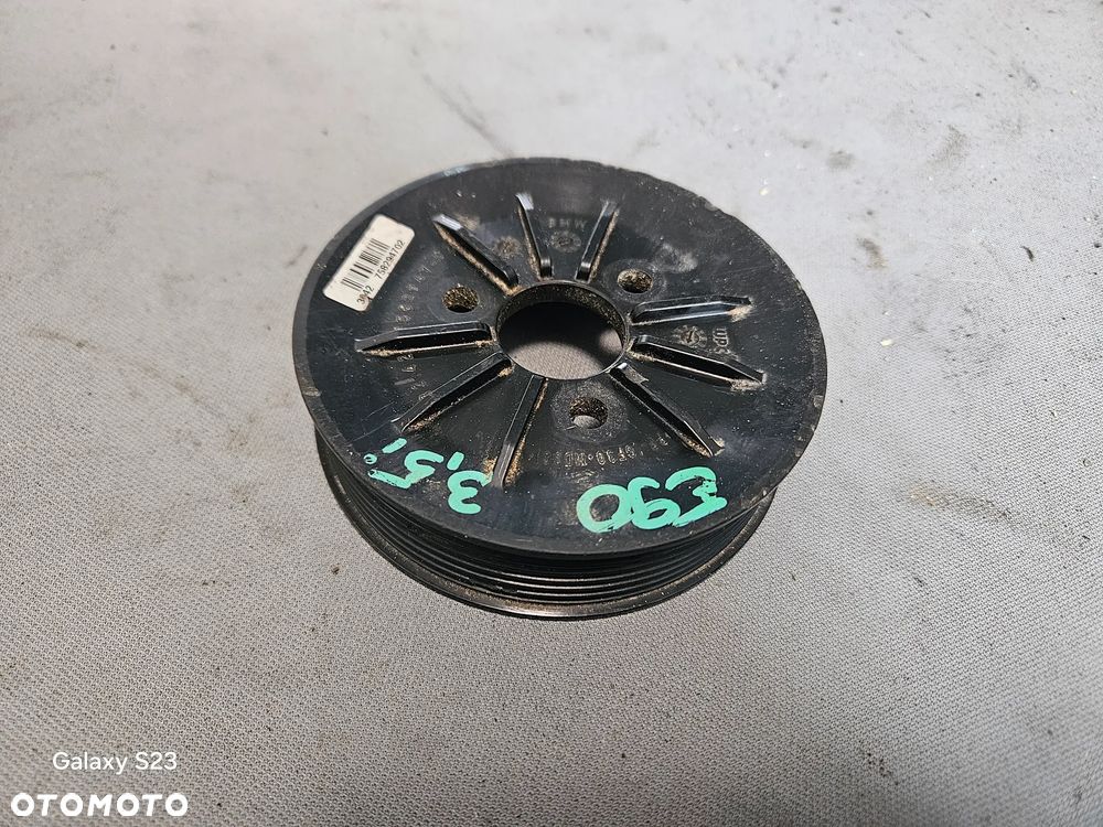 Koło pasowe pompy wspomagania BMW E90 E91 E92 3,5i 3,5 i 7582947 758294702 - 1