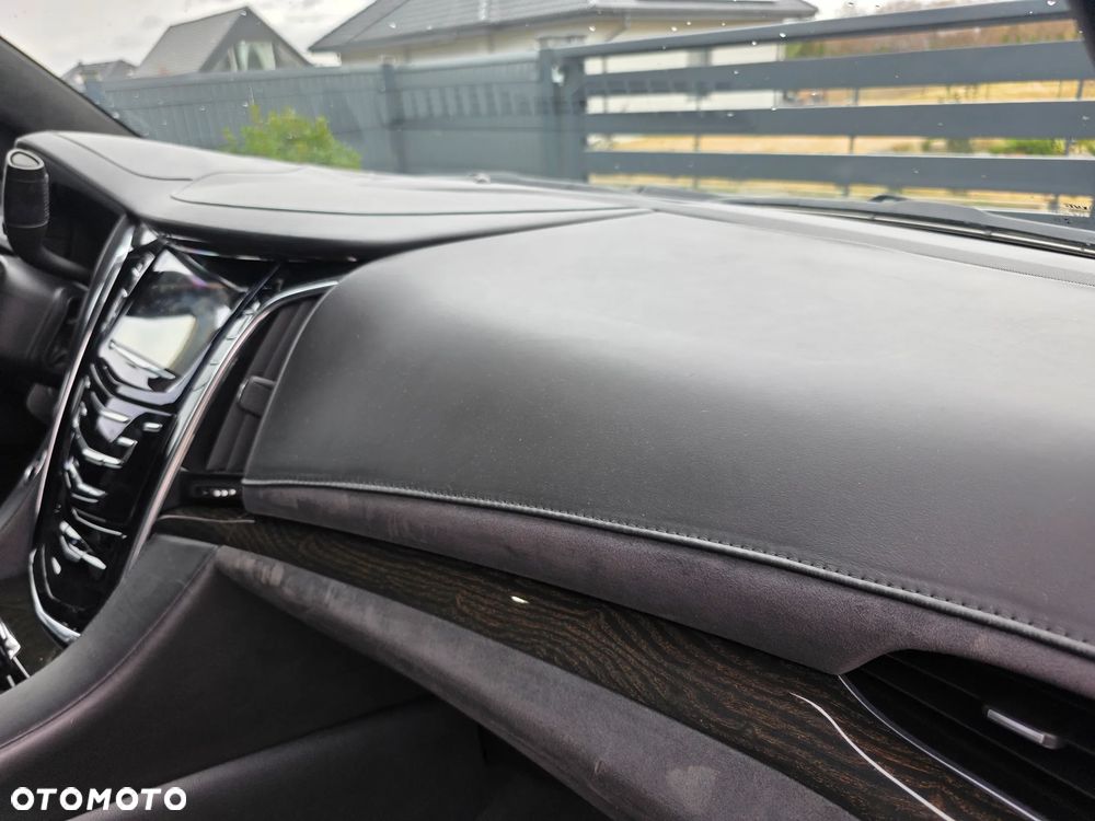 Cadillac Escalade 6.2 V8 ESV Platinum - 8