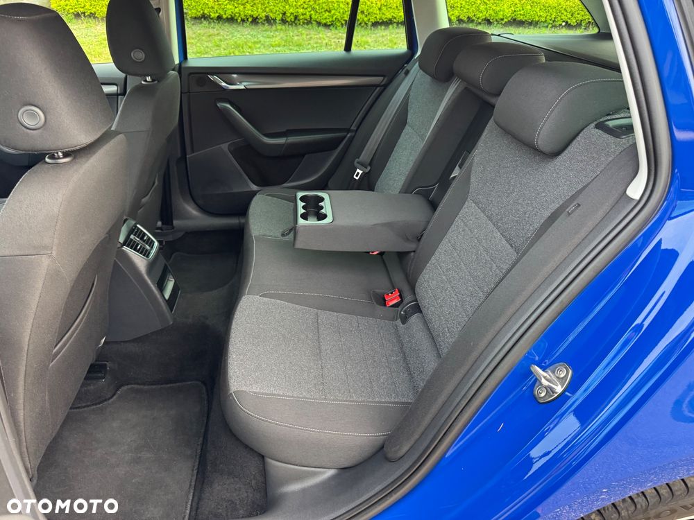 Skoda Octavia 1.5 TSI ACT Soleil - 6
