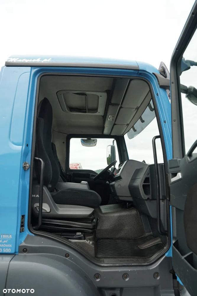 MAN TGM 18.290 / 4X2 / DO PRZEWOZU SZKŁA / HDS HIAB 122 E-2 / PLATFORMA  / UDŹWIG : 4 800 KG / STEROWANIE RADIOWE / EURO 5 - 36