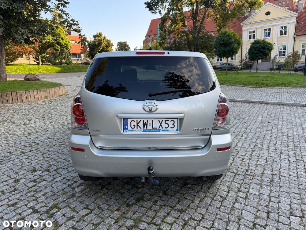 Toyota Corolla Verso 1.8 Sol 7os - 5
