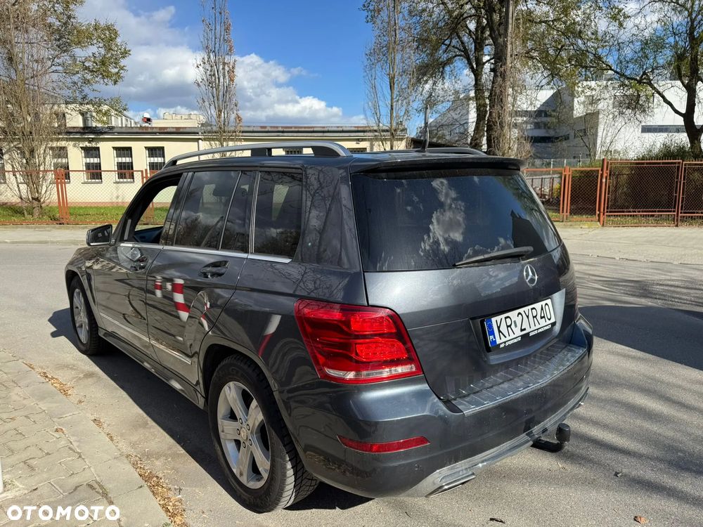 Mercedes-Benz GLK 220 CDI DPF 4Matic BlueEFFICIENCY 7G-TRONIC - 12