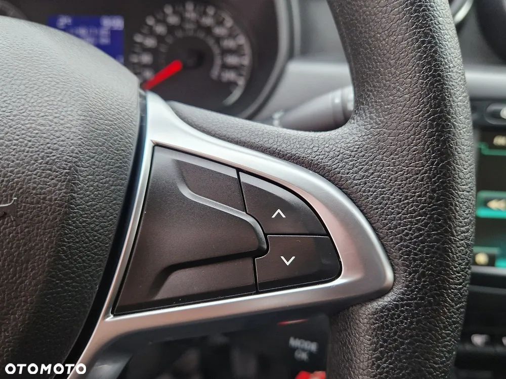 Dacia Duster SCe 115 4x2 Laureate - 18