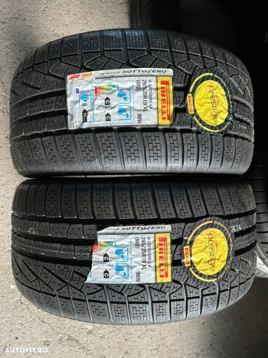 vând 2 anvelope 265/35/19 Pirelli de iarnă noi - 1