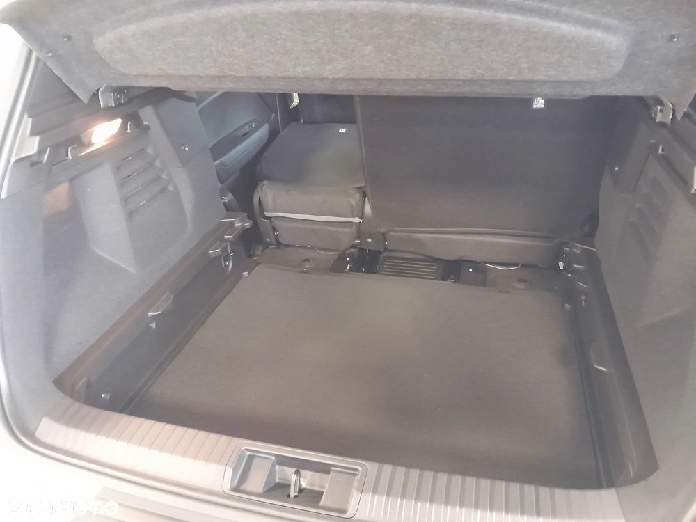 Mitsubishi Grandis 1.3T mHEV Intense Style Cold DCT - 14