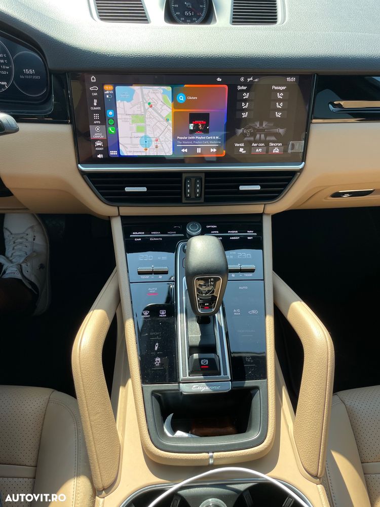Porsche Cayenne Standard - 10