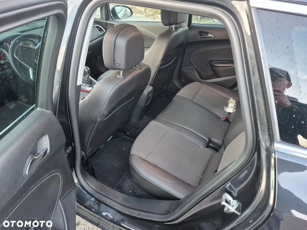 Opel Astra 1.4 T Sport S&S EU6 - 8