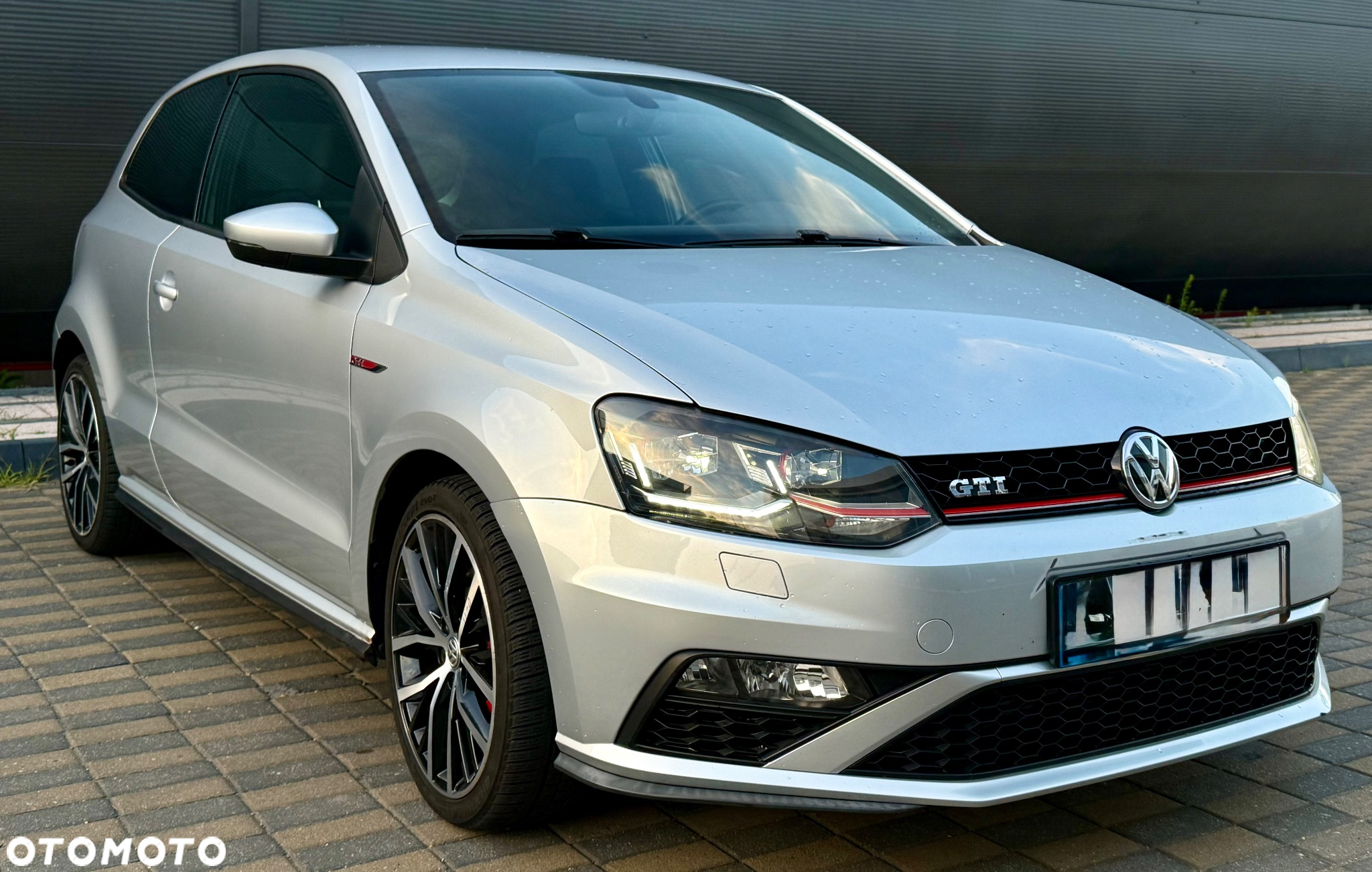 Volkswagen Polo 1.8 TSI (Blue Motion Technology) GTI - 4