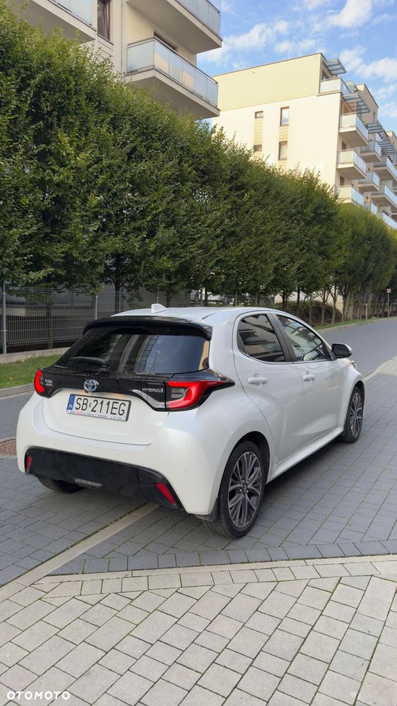 Toyota Yaris - 4