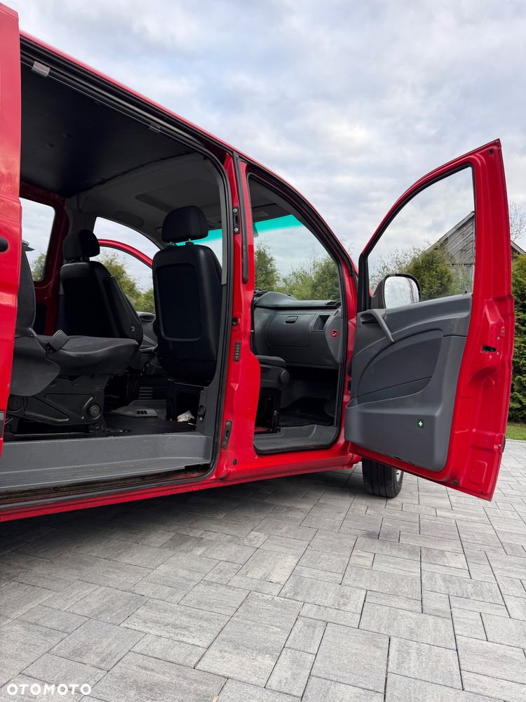 Mercedes-Benz Vito - 32