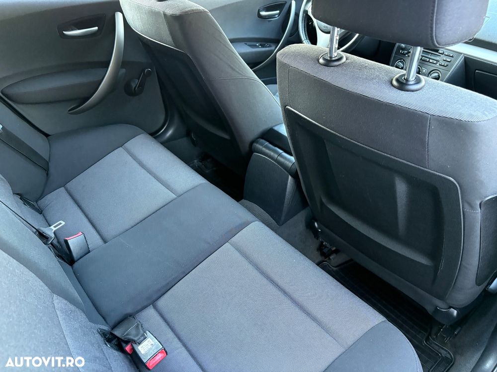 BMW Seria 1 116i - 13