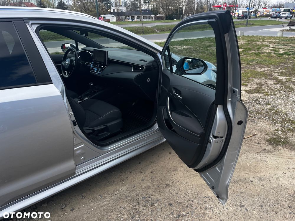 Toyota Corolla 1.8 Hybrid GPF Comfort - 6