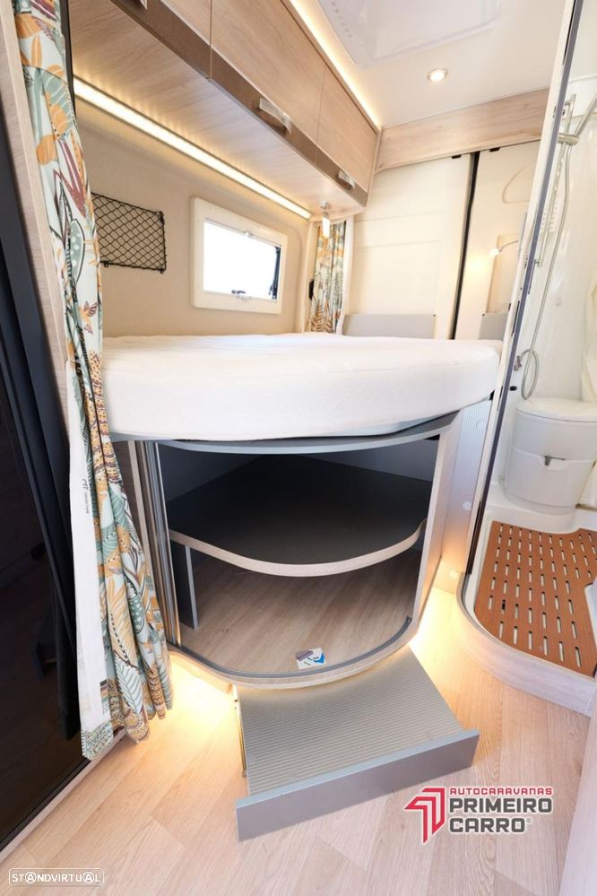 Rapido Van V62 cama francesa - 9