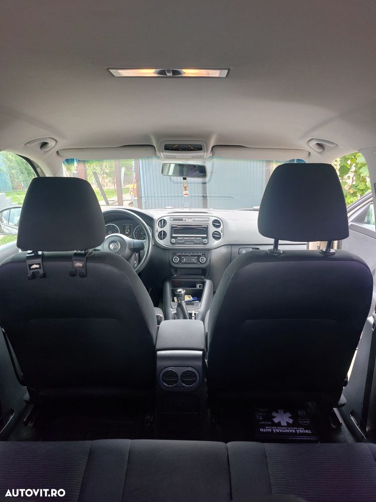 Volkswagen Tiguan - 17
