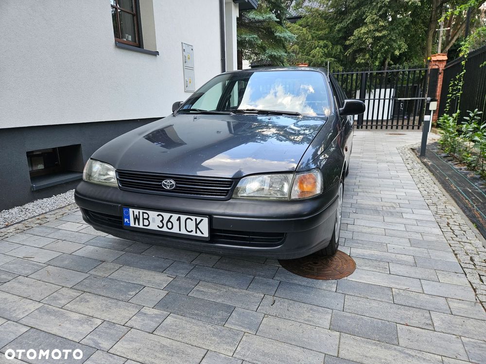 Toyota Carina 1.6 XLi - 2
