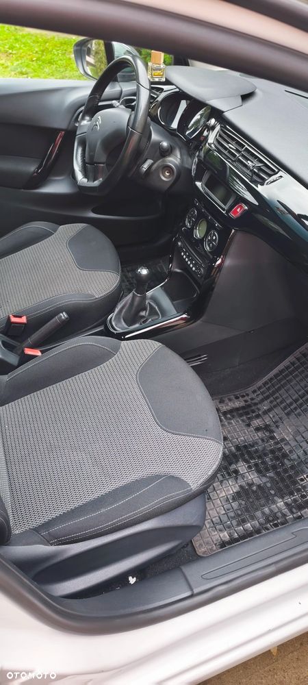 Citroën C3 1.2 PureTech Selection - 24