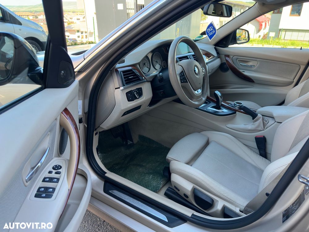 BMW Seria 3 320d Aut. Modern Line - 14
