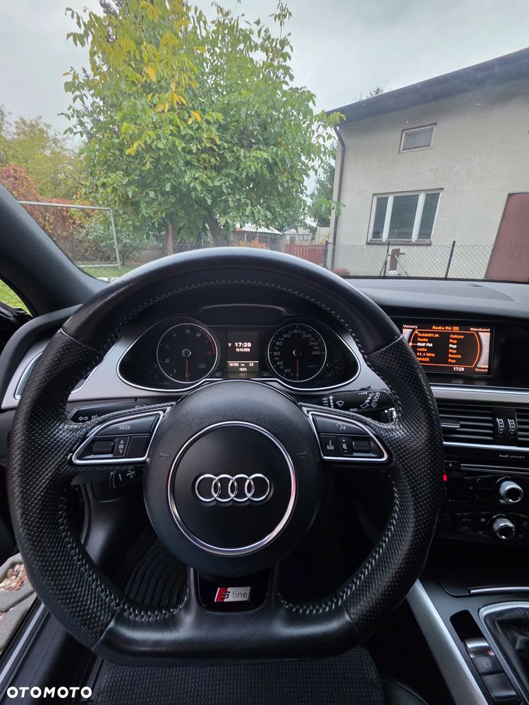Audi A4 Avant - 10