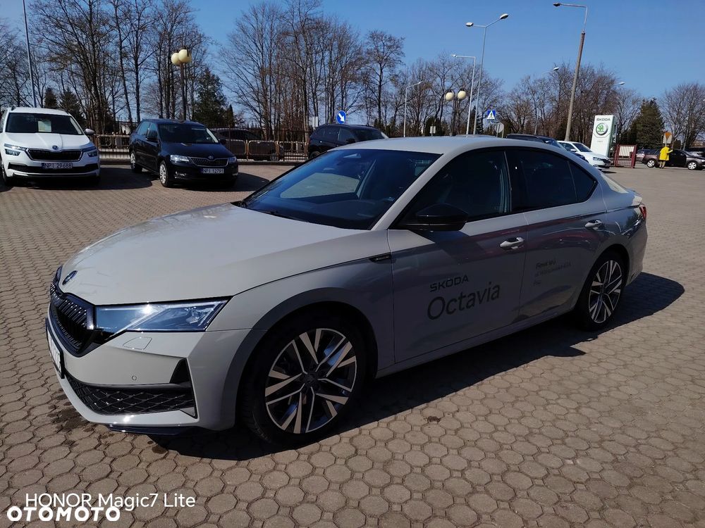 Skoda Octavia 2.0 TSI Sportline 4x4 DSG - 1