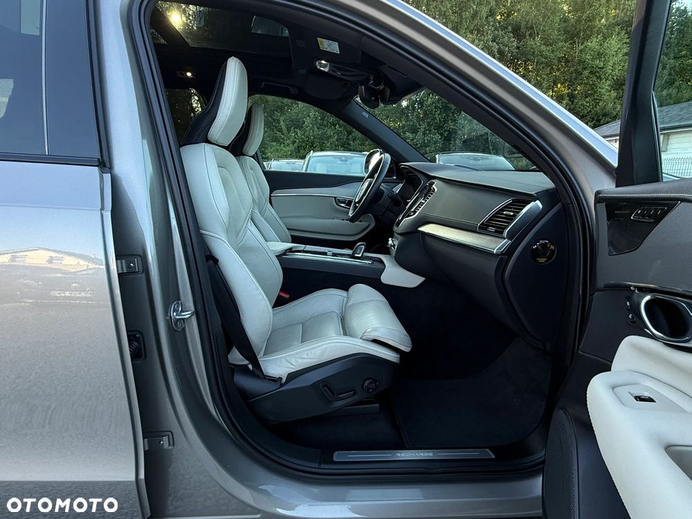Volvo XC 90 T8 AWD Recharge Geartronic RDesign Edition - 35
