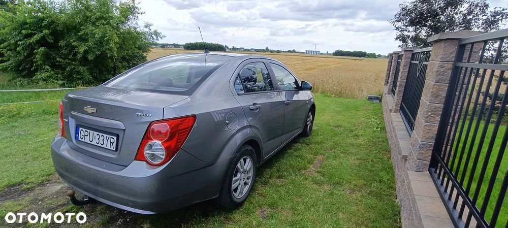 Chevrolet Aveo 1.4 16V LT - 6