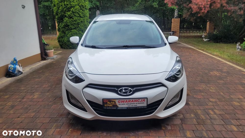 Hyundai i30 i30cw 1.6 CRDi Intro Edition - 3