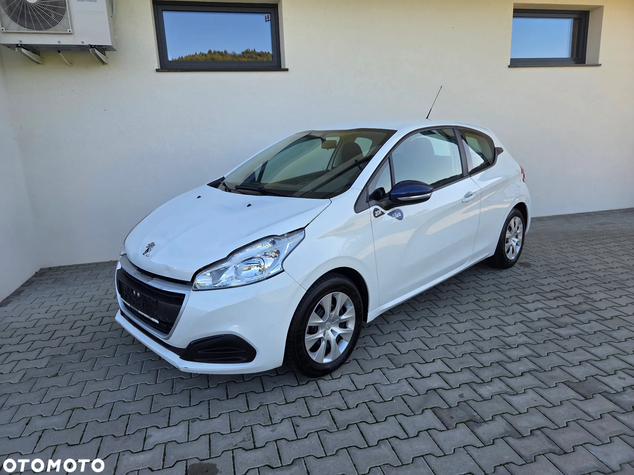 Peugeot 208 - 6