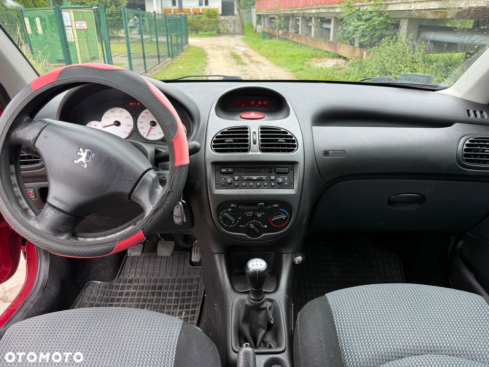 Peugeot 206 1.1 XR Presence - 14