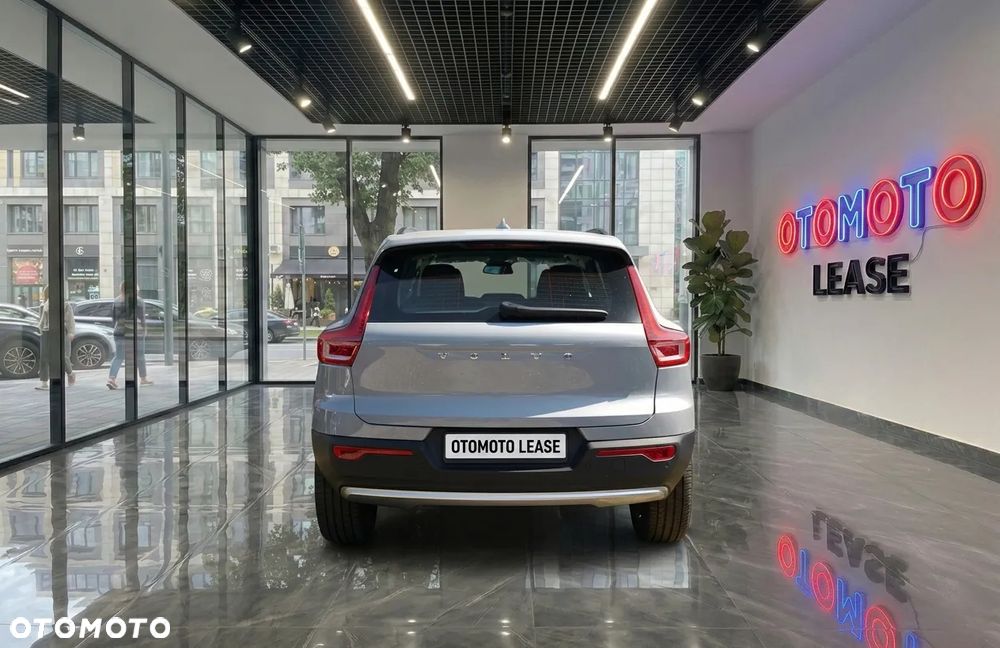 Volvo XC 40 B3 Essential - 3