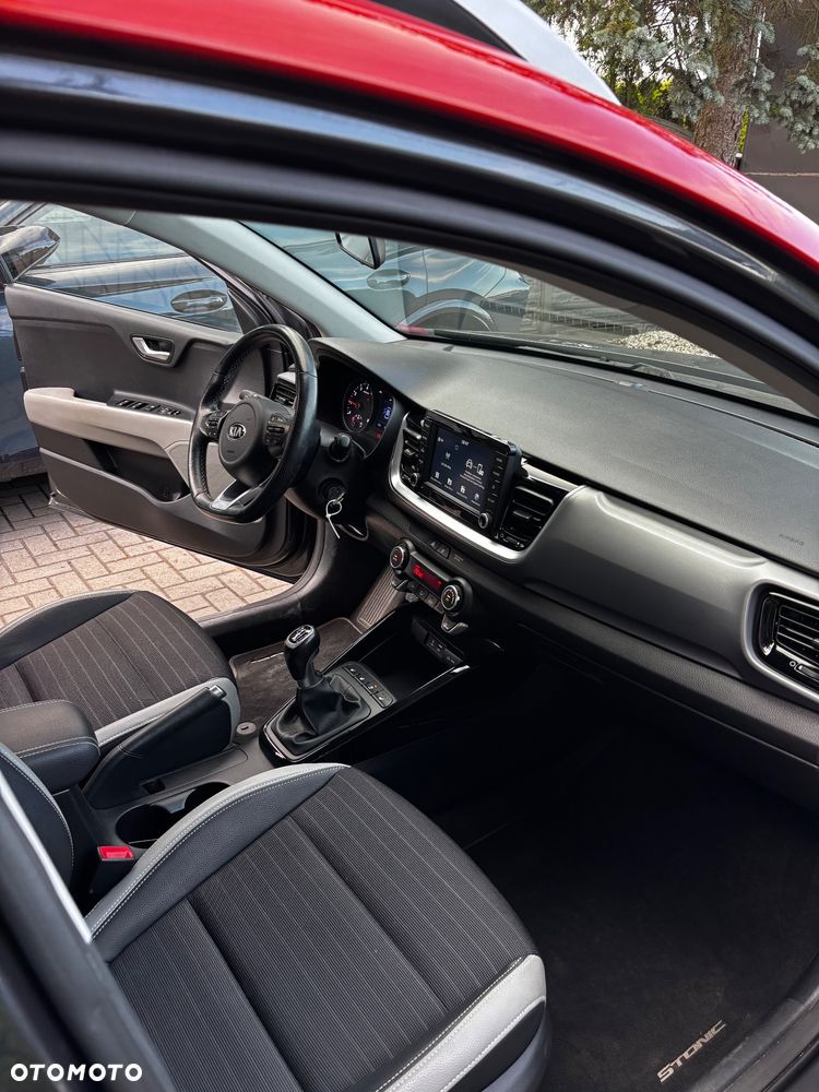 Kia Stonic 1.0 T-GDI 120 Platinum Edition - 7