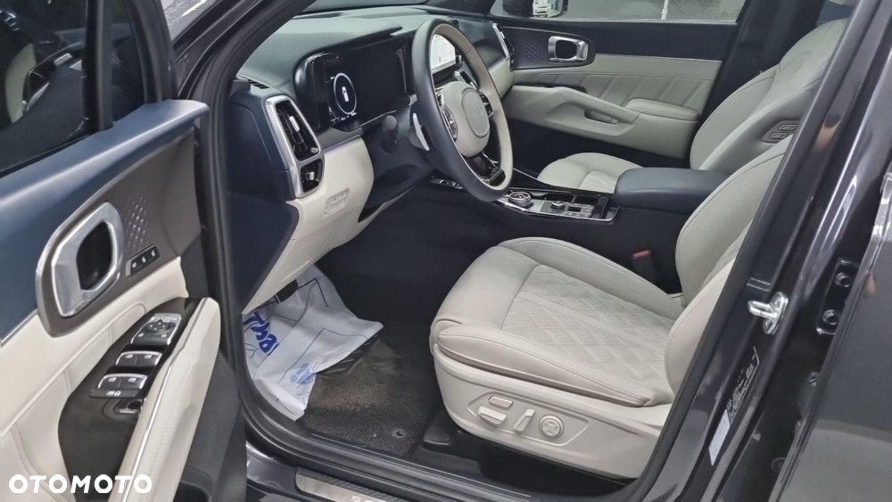 Kia Sorento - 8