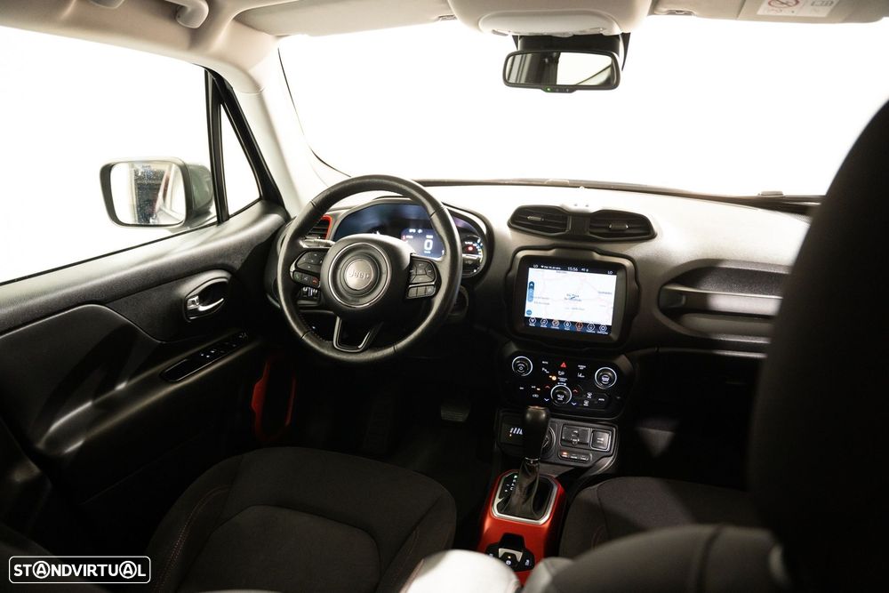 Jeep Renegade 1.3 TG Trailhawk - 8
