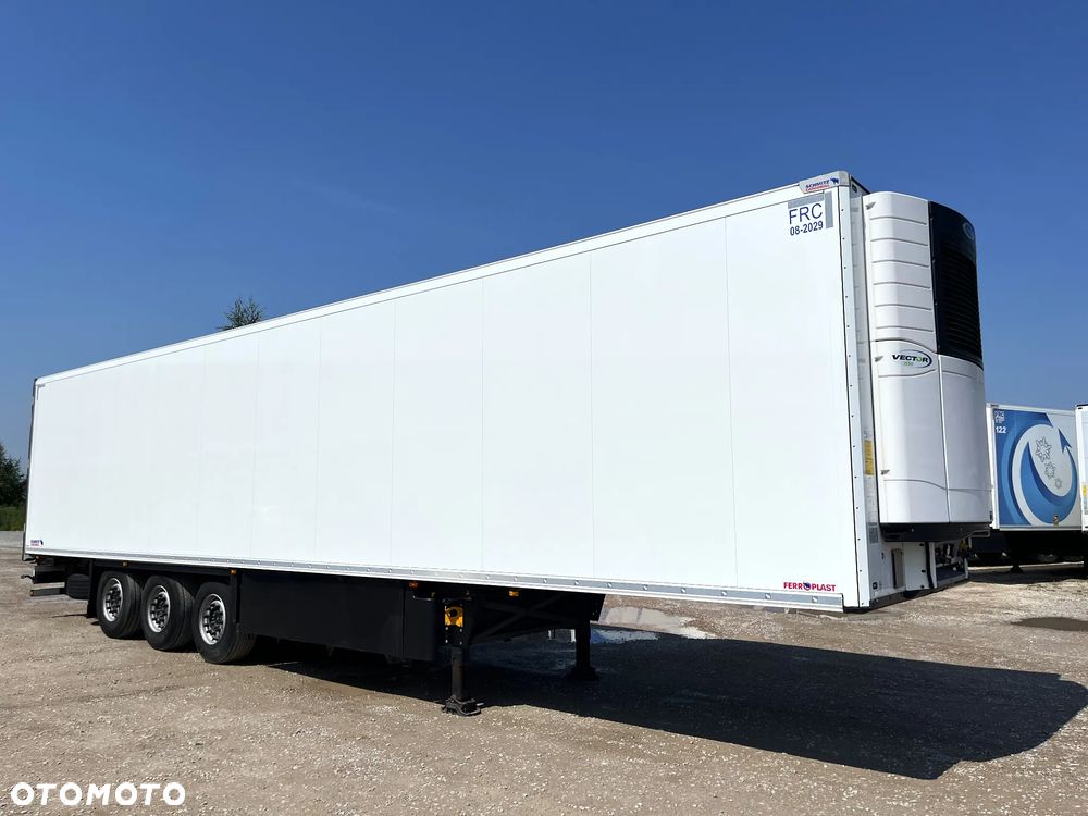 Schmitz Cargobull SKO - 9