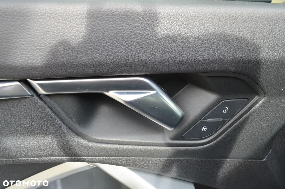 Audi Q3 45 TFSI Quattro S Line S tronic - 12