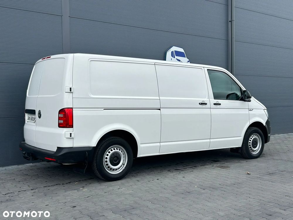Volkswagen Transporter T6 Lift L2H1 Long 2.0 TDI 150KM **200tyś. km.**Klima**3 osobowy**2017R** - 4