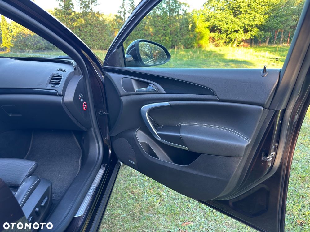 Opel Insignia - 8