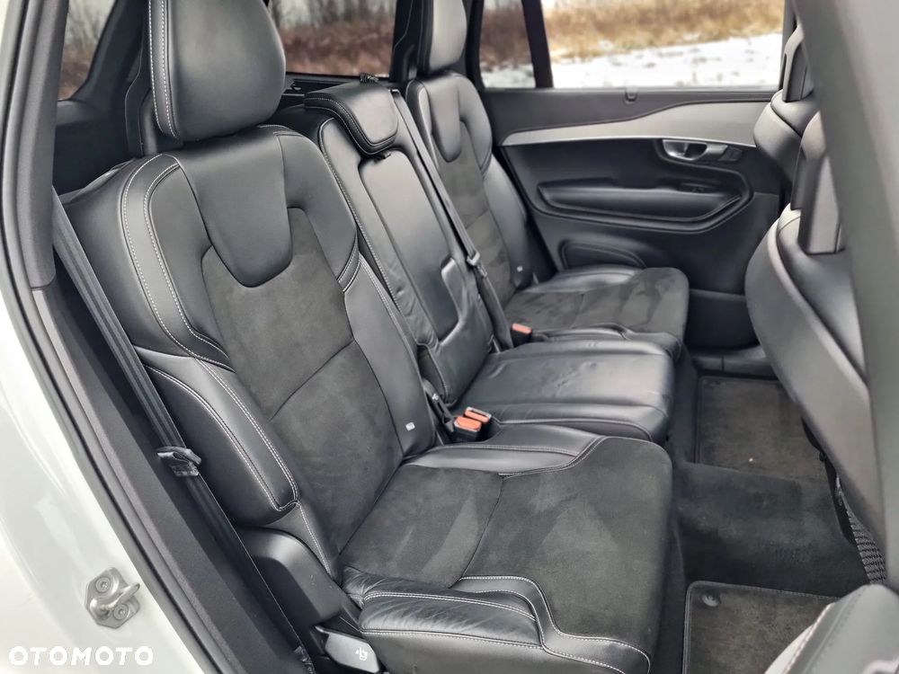 Volvo XC 90 B5 D AWD Geartronic RDesign - 28