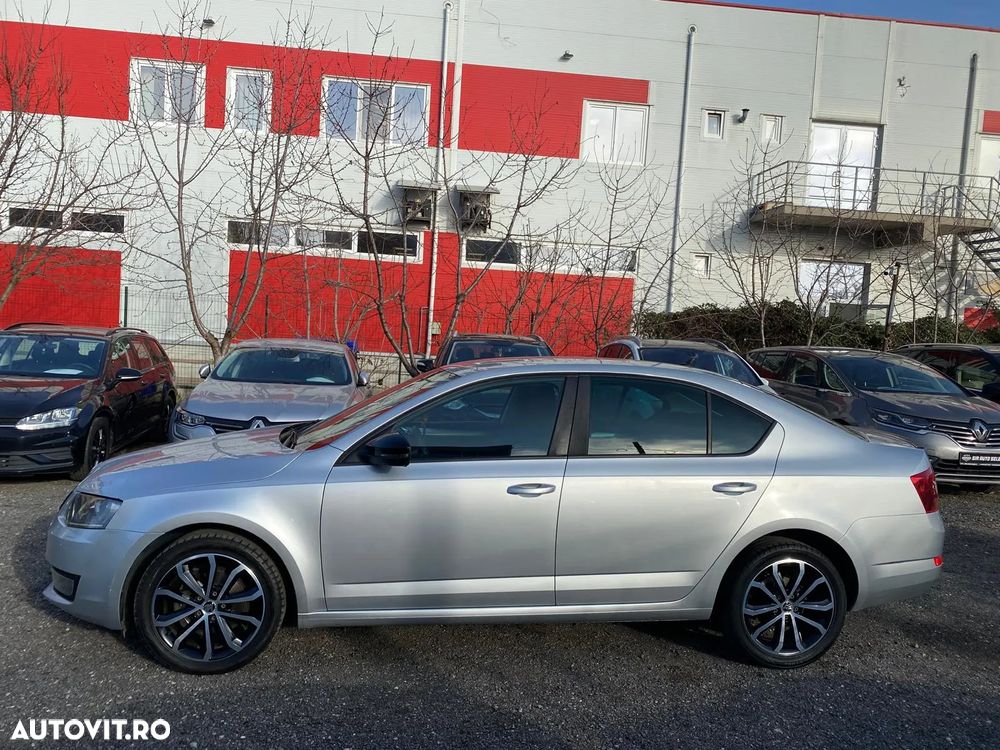Skoda Octavia 1.6 TDI Style - 2