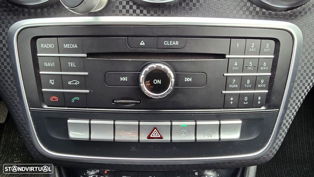 Mercedes-Benz A 180 d Urban - 27