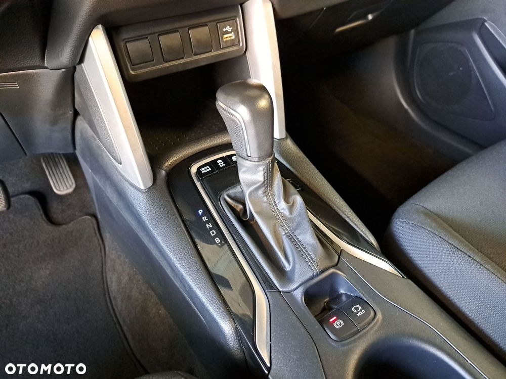 Toyota Corolla Cross - 28