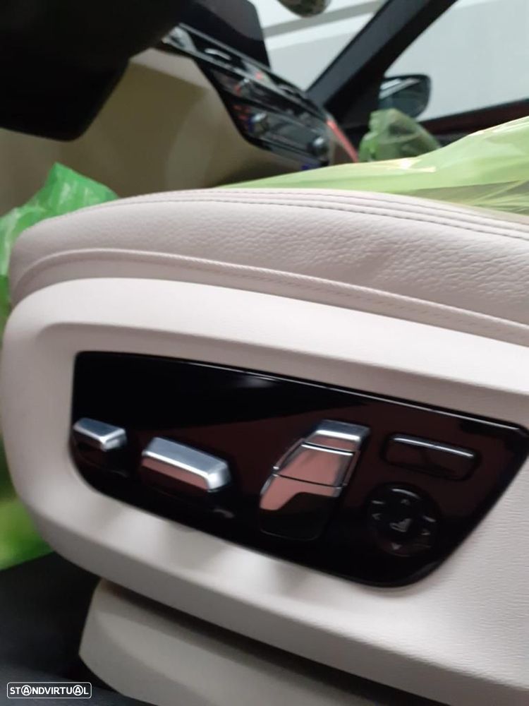 BMW 530 d Pack Desportivo M Auto - 1